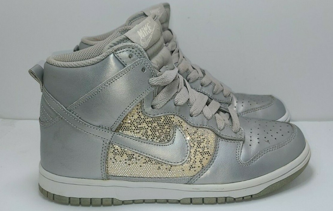 nike dunk high silver